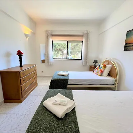 Falesia Beach By Homing Apartment *